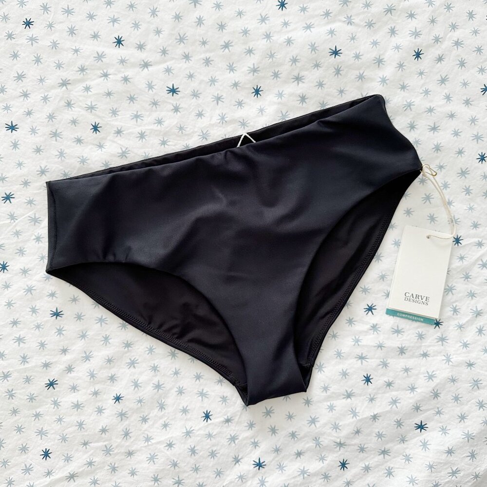 NWT! Carve Designs Pipa Compression Bottom in Black